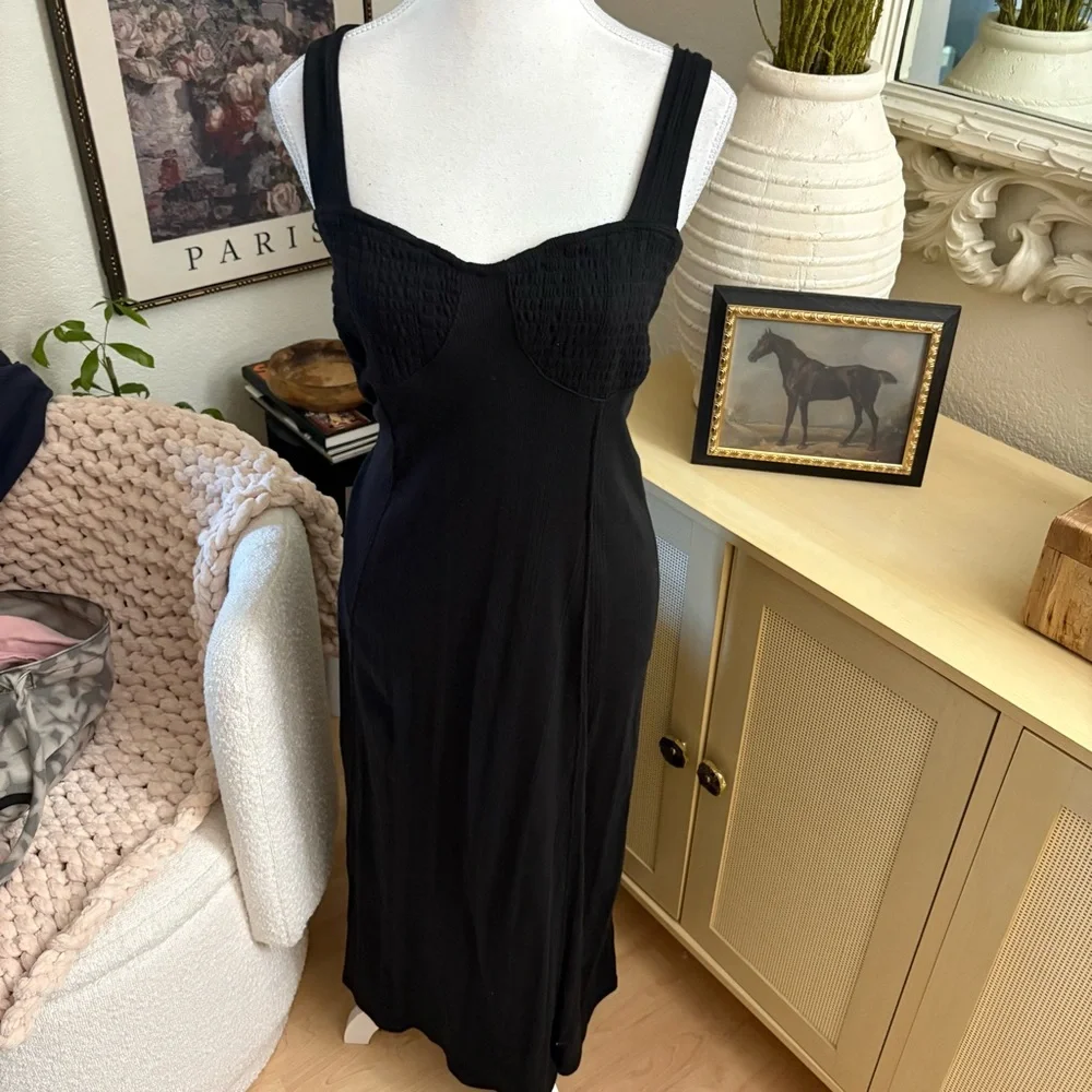 FREE PEOPLE BEACH Black Maxi Dress Smock Detail Size Medium